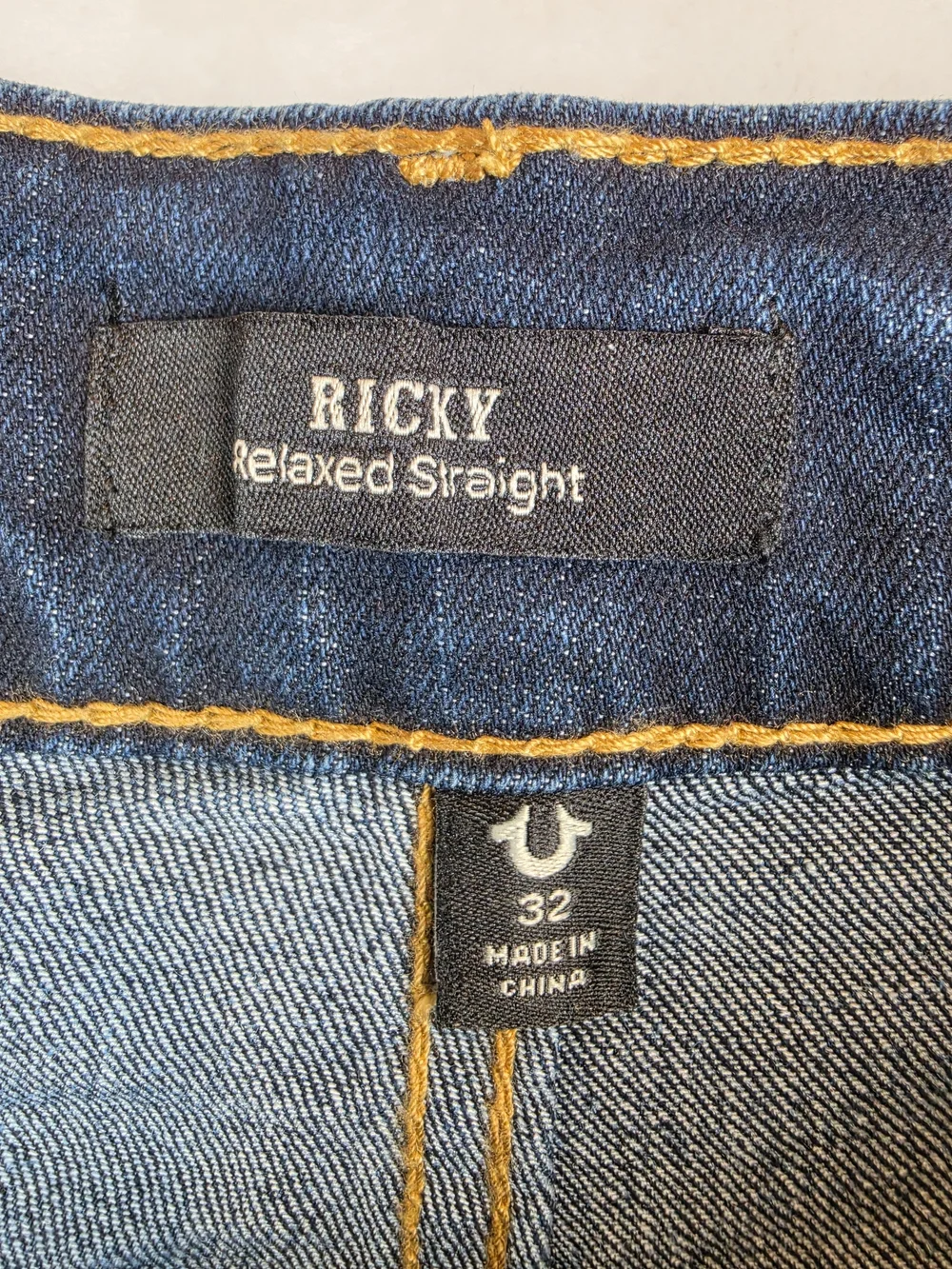 True Religion Ricky Relaxed Straight Jeans Men's 32x34 Dark Wash NWT